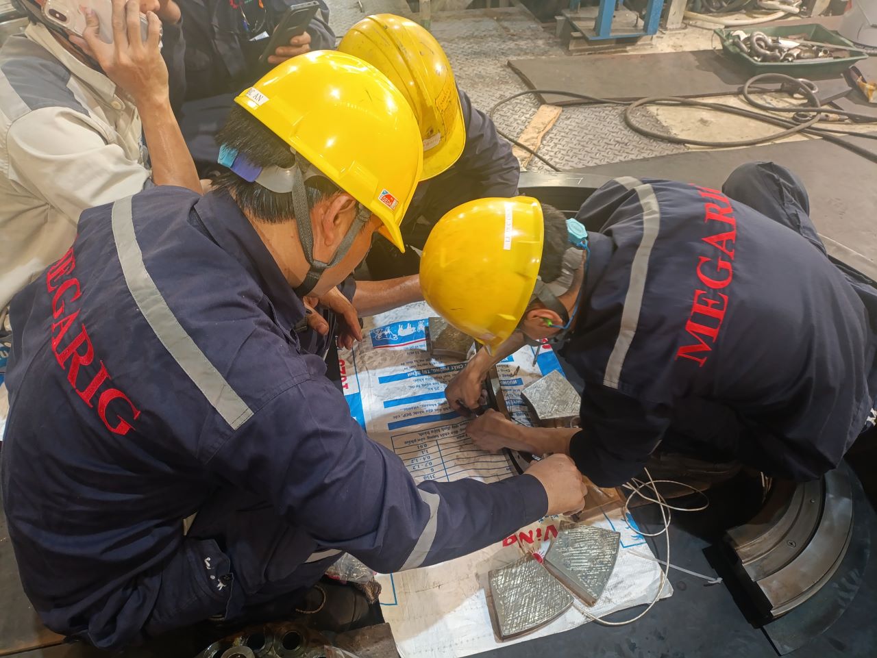 Đại tu Tuabin - Máy phát - Kích từ Tổ máy số 3