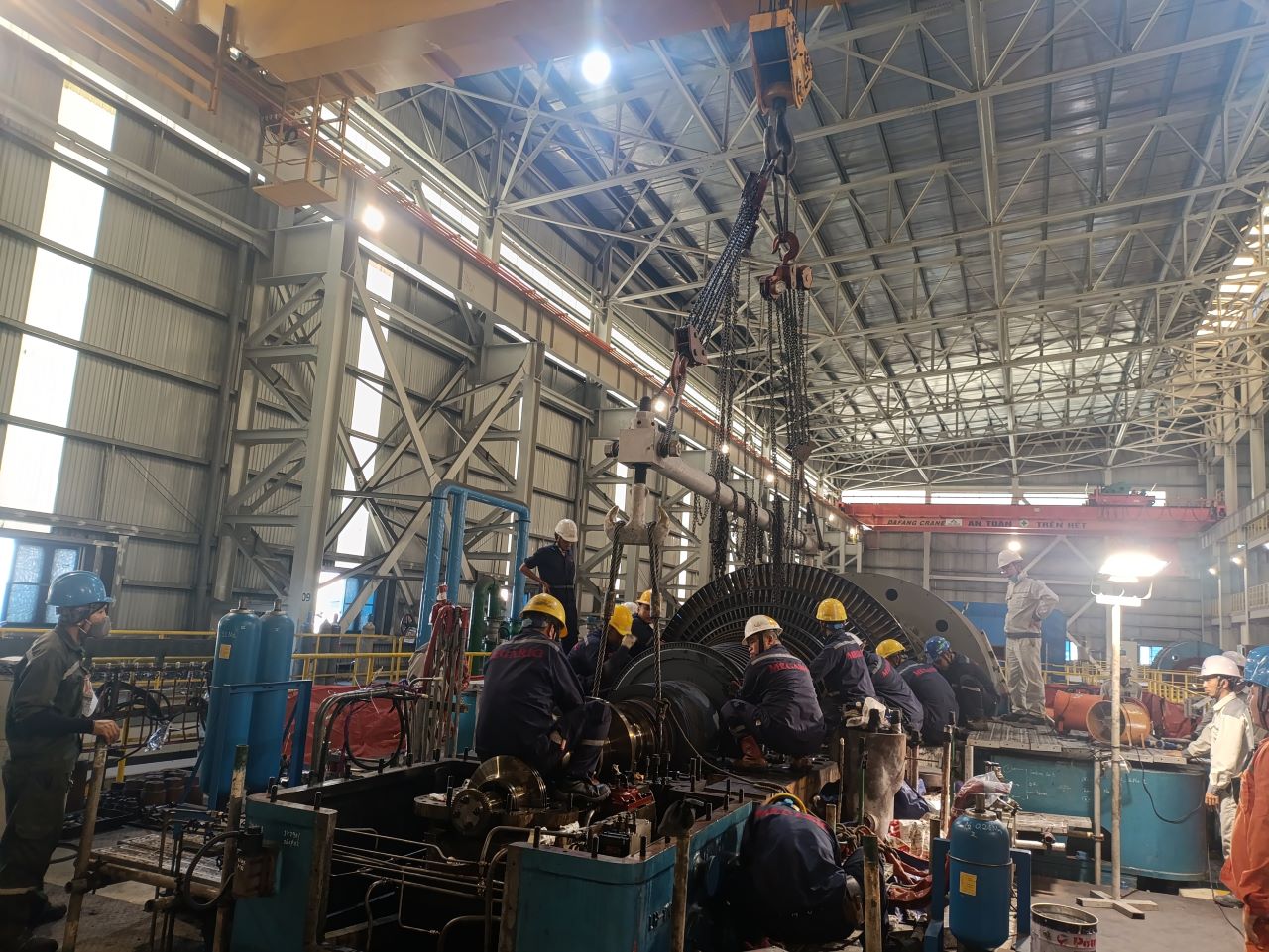 Đại tu Tuabin - Máy phát - Kích từ Tổ máy số 3